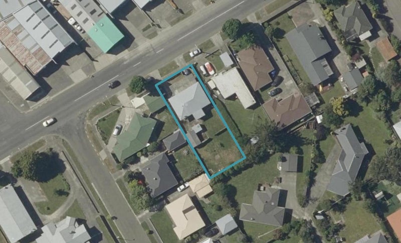 398 Tremaine Avenue, Takaro, Palmerston North - Carousel 1