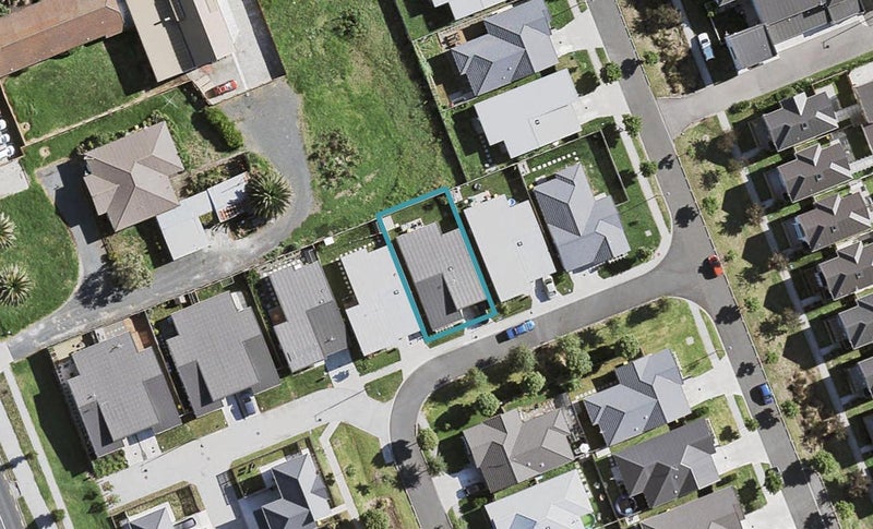 24 Pipipi Crescent, Takanini, Auckland - Carousel 1