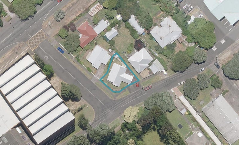 38B Bedford Avenue, Gonville, Whanganui - Carousel 1