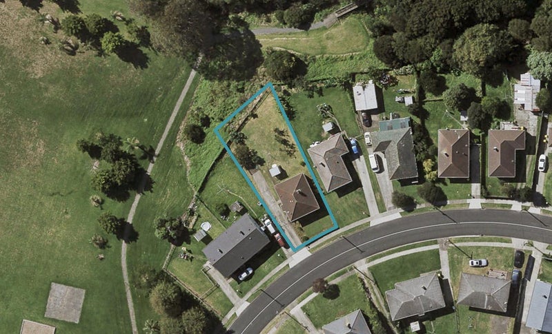 26 Pearl Baker Drive, Otara, Auckland - Carousel 1
