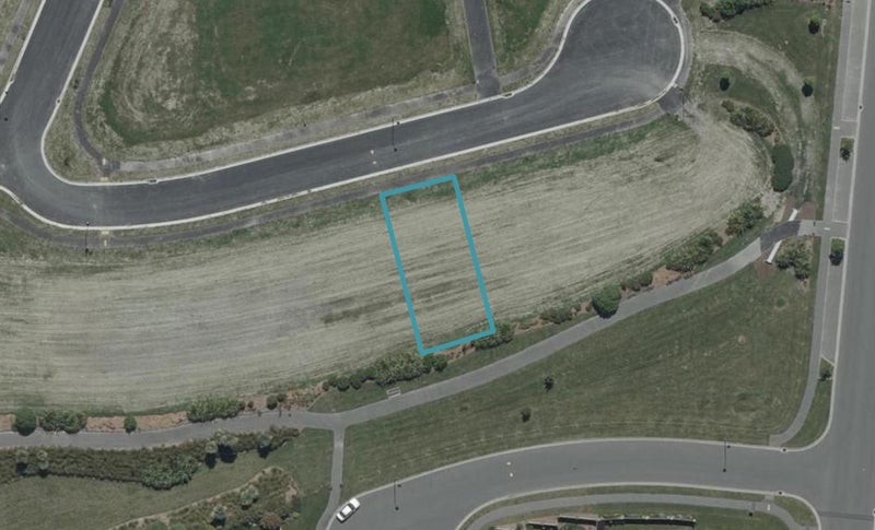 14 Lussa Close, Broomfield, Christchurch - Carousel 1