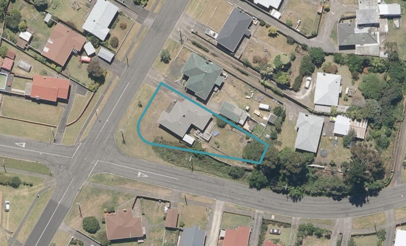 19 Burns Street, Tawhero, Whanganui - Carousel 1