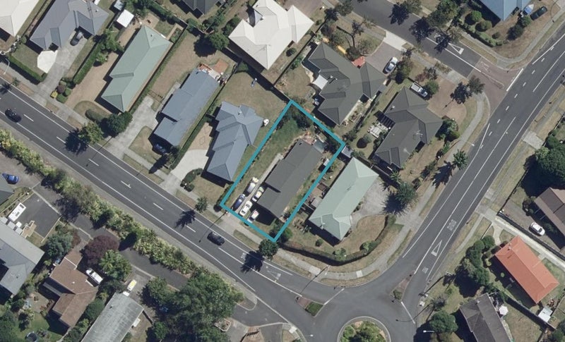 4 Brymer Road, Grandview Heights, Hamilton - Carousel 1