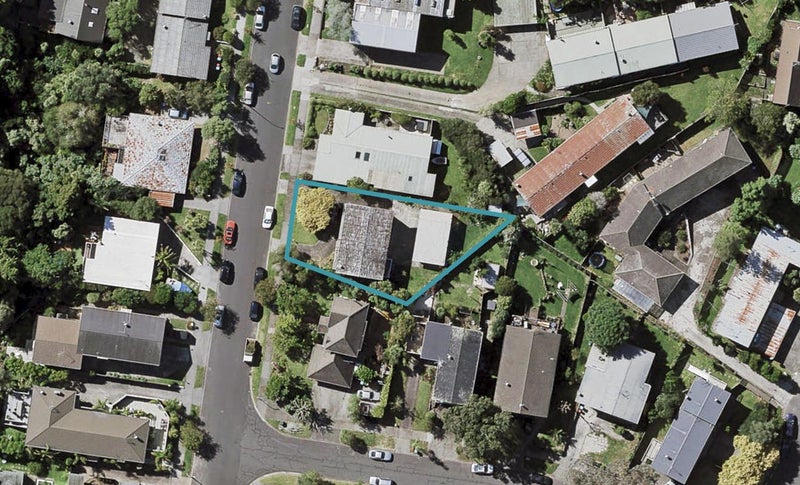 12 Thatcher Street, Mission Bay, Auckland - Carousel 1