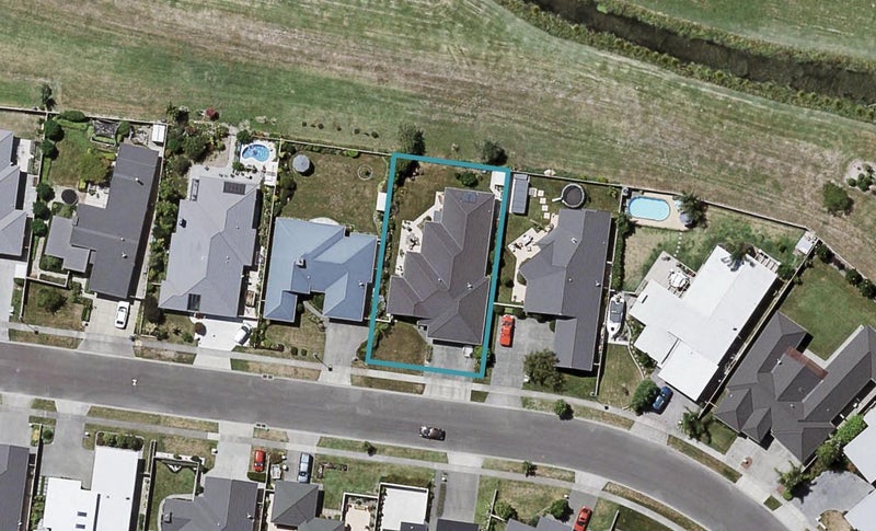 64 Merlot Drive, Greenmeadows, Napier - Carousel 1