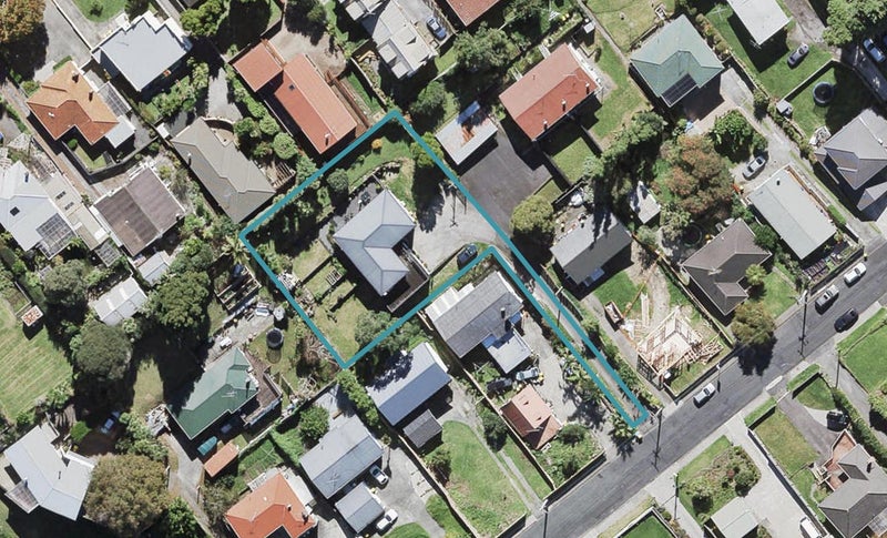 25A Tomo Street, New Lynn, Auckland - Carousel 1