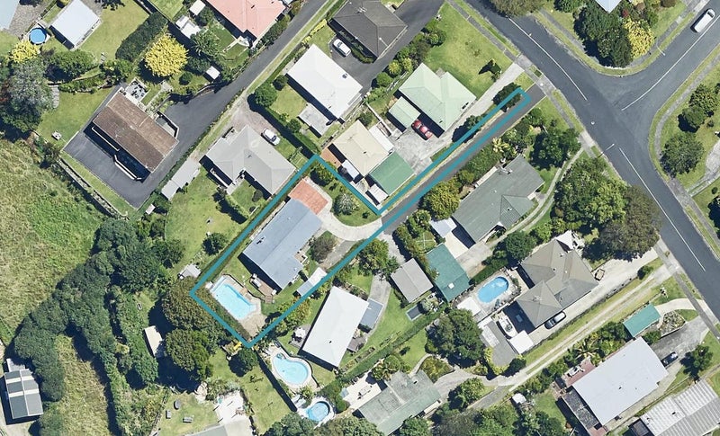 34 The Drive, Brookfield, Tauranga - Carousel 1