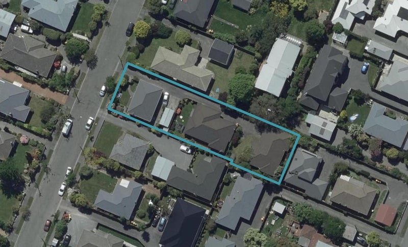 1/30 Tintern Avenue, Avonhead, Christchurch - Carousel 1
