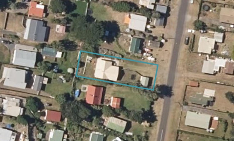 149 Park Avenue, Waitarere Beach, Levin - Carousel 1