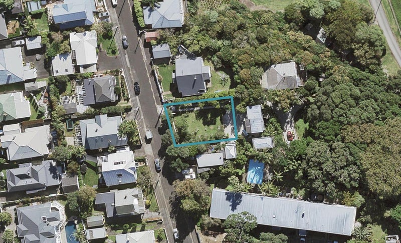 77 Princes Street, Northcote Point, Auckland - Carousel 1