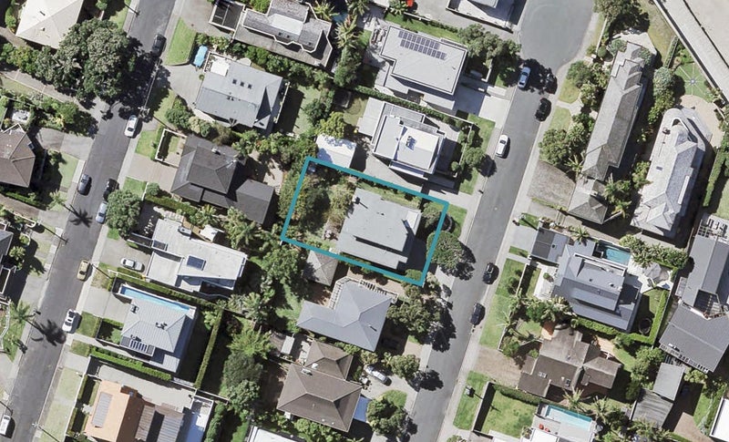 26 Muritai Road, Milford, Auckland - Carousel 1