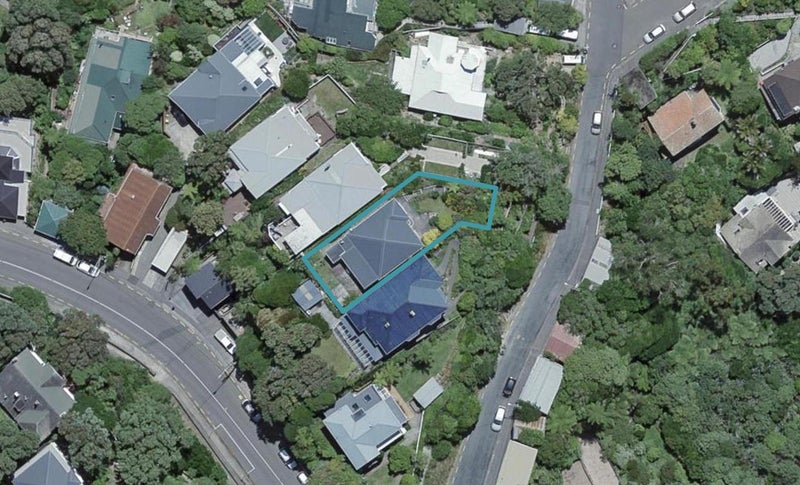 7 Boundary Road, Kelburn, Wellington - Carousel 1