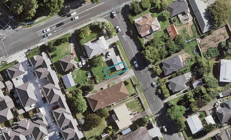 1F Churchill Avenue, Manurewa, Auckland - Carousel 1