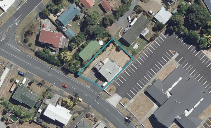 35 Glenview Terrace, Glenview, Hamilton - Carousel 1