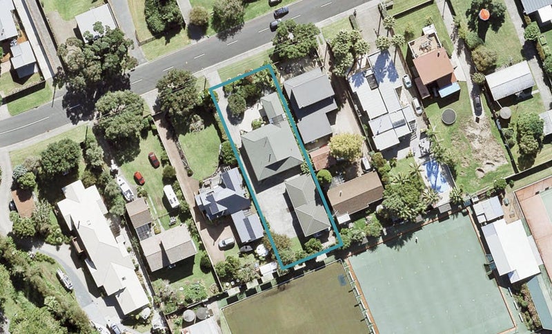 46 Laurence Street, Manly, Whangaparaoa - Carousel 1