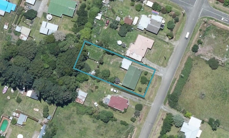 18 Carroll Street, Frasertown, Wairoa - Carousel 1