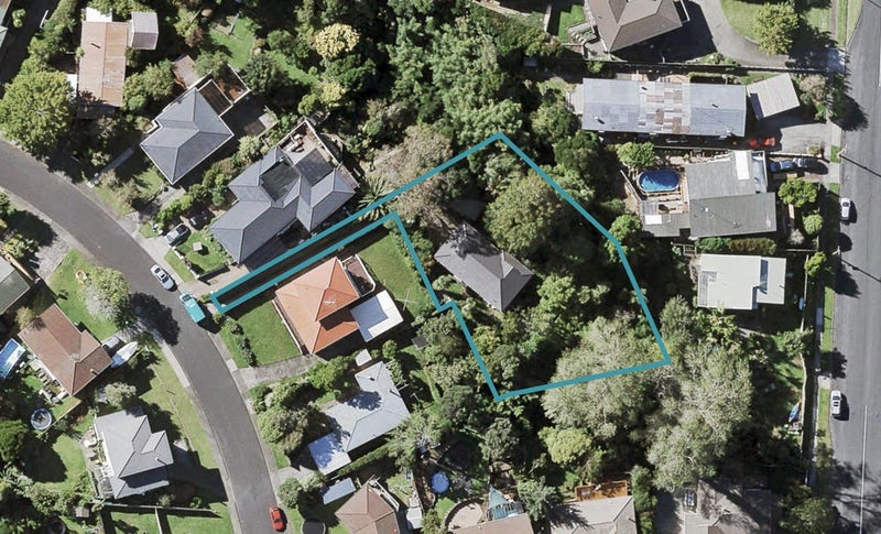 52 Judkins Crescent, Cockle Bay, Auckland - Carousel 1