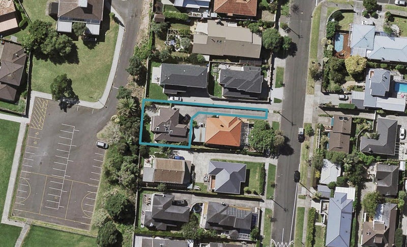44A Temple Street, Meadowbank, Auckland - Carousel 1