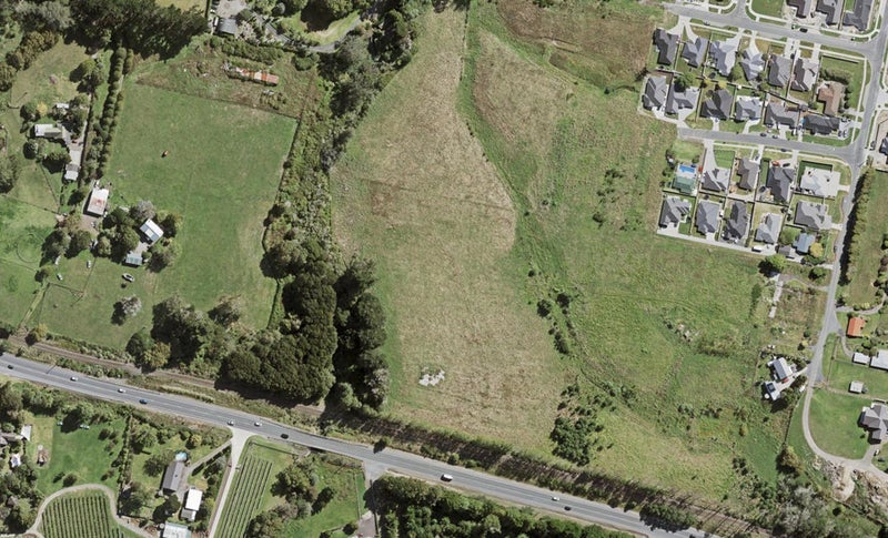 45 Mcindoe Road, Kumeu, Kumeū - Carousel 1