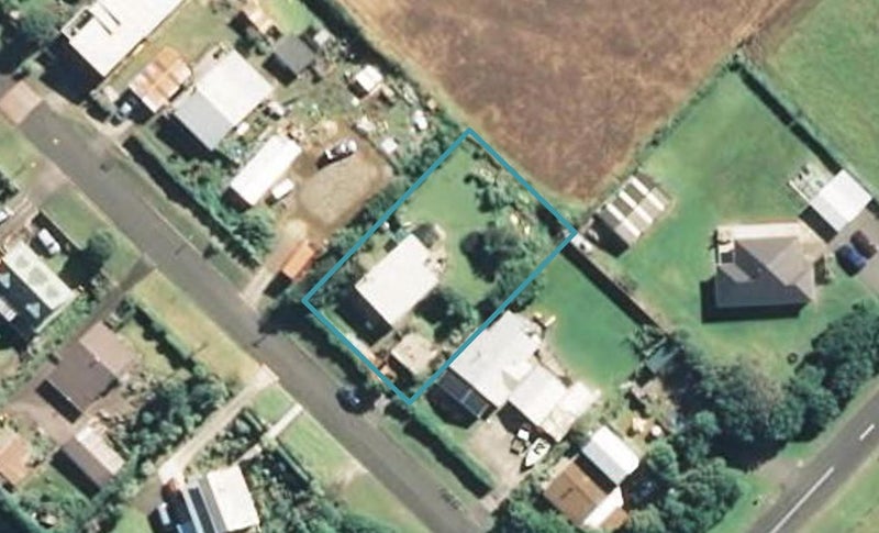 4 Hira Street, Hawera - Carousel 1