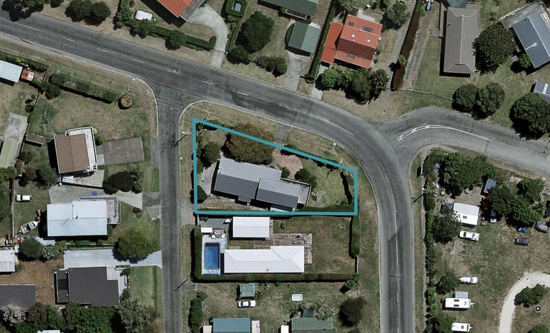 93 Gillies Crescent, Waimarama, Waimārama - Carousel 1