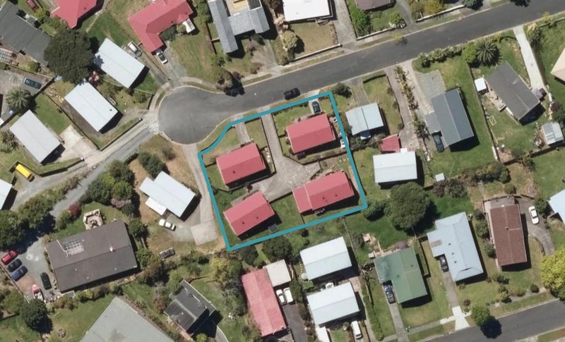 2/15 Ikatere Place, Raumanga, Whangarei - Carousel 1