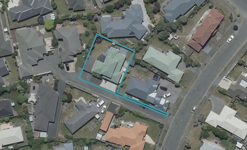61 Orlando Crescent, Waimairi Beach, Christchurch - Carousel 1