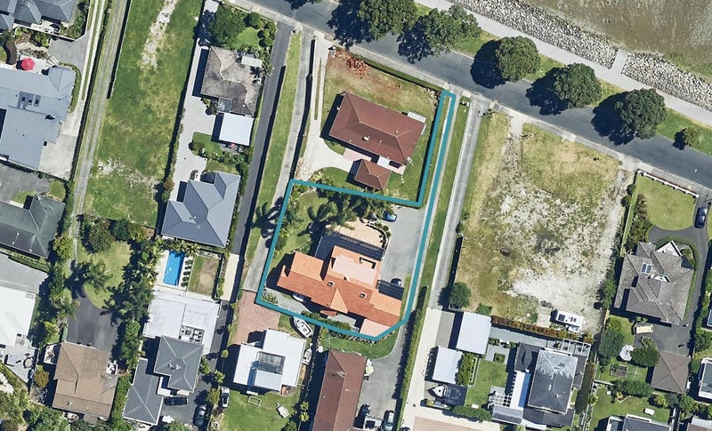 63 Beach Road, Otumoetai, Tauranga - Carousel 1