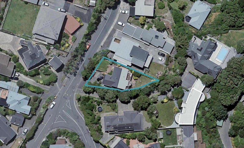 38 Seatoun Heights Road, Seatoun, Wellington - Carousel 1