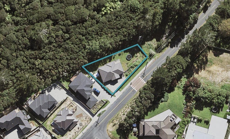 64 Kyle Road, Greenhithe, Auckland - Carousel 1