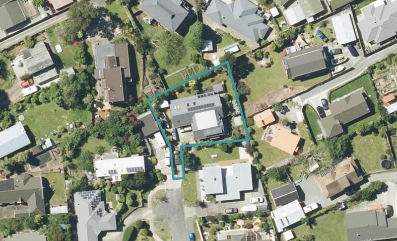 17 Whitby Close, Waikawa, Picton - Carousel 1