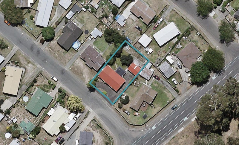 4 Baffin Place, Flaxmere, Hastings - Carousel 1
