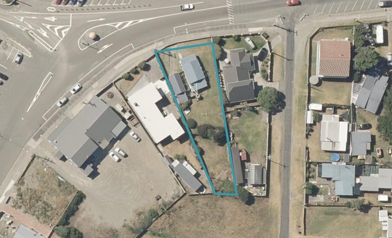 7 Koputara Road, Himatangi Beach, Foxton - Carousel 1