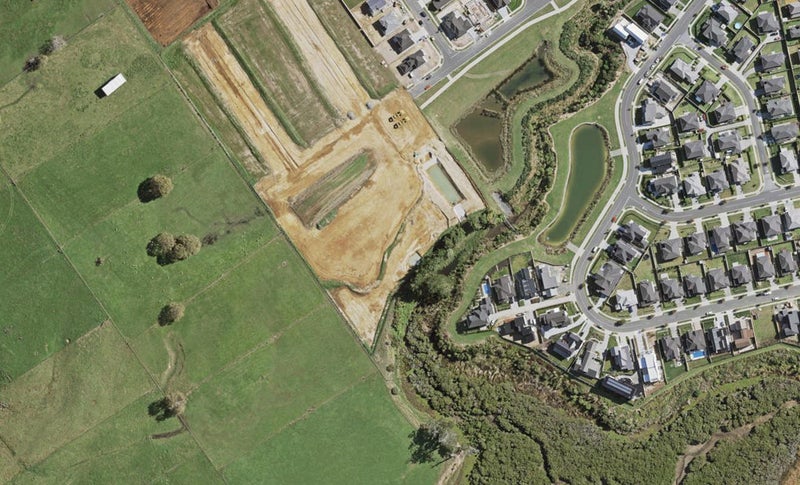 11 Fjord Way, Karaka, Papakura - Carousel 1