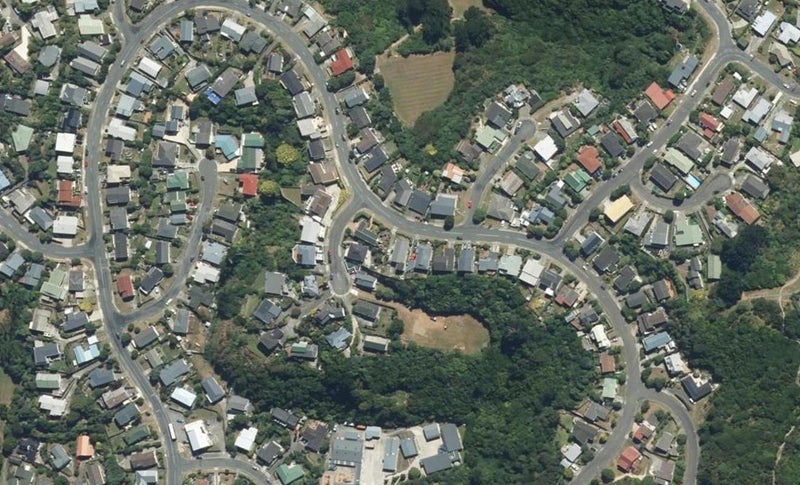 50 Eskdale Road, Papakowhai, Porirua - Carousel 1