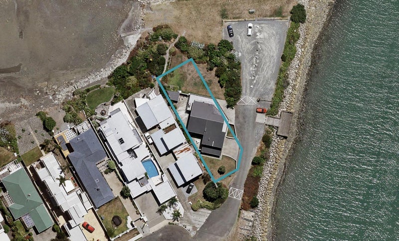 23 Whakarire Avenue, Westshore, Napier - Carousel 1