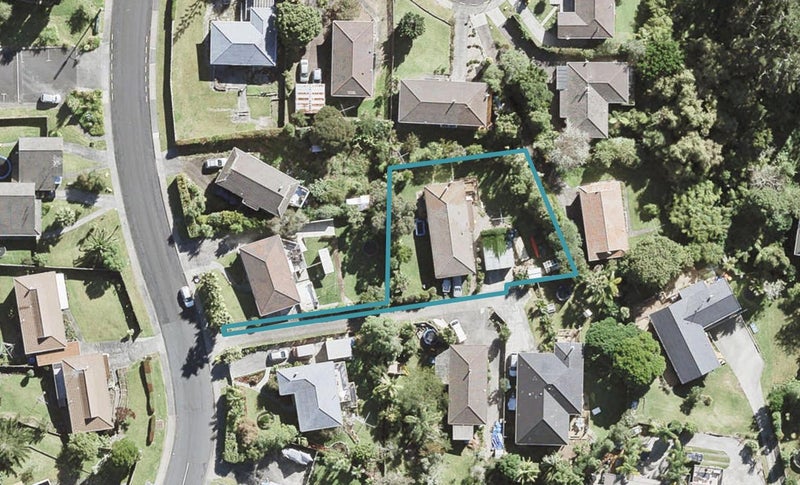 19 Finchley Road, Torbay, Auckland - Carousel 1