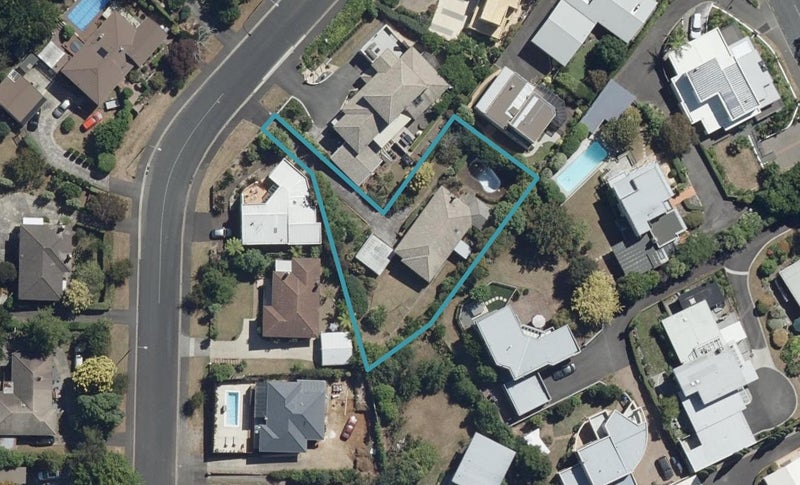 5 Alison Street, Hamilton Lake, Hamilton - Carousel 1