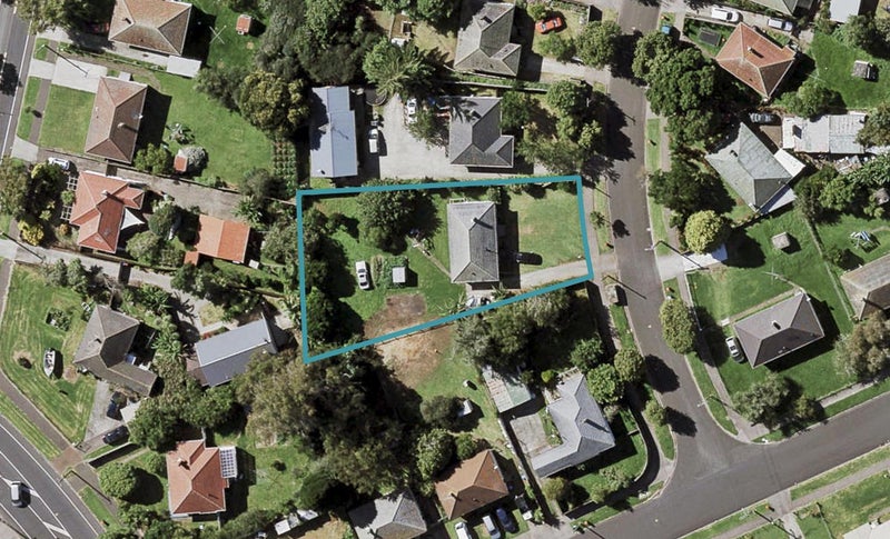 51 Kawiti Avenue, Point England, Auckland - Carousel 1