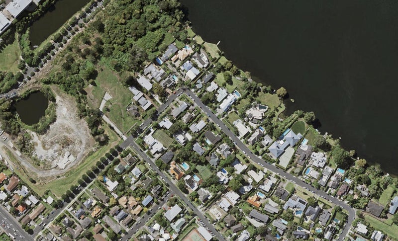1/34 Lake View Road, Takapuna, Auckland - Carousel 1