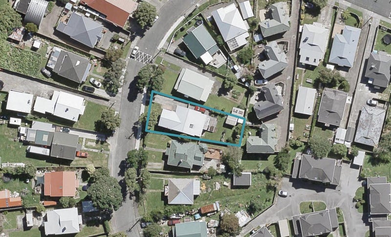 38 Randwick Crescent, Moera, Lower Hutt - Carousel 1