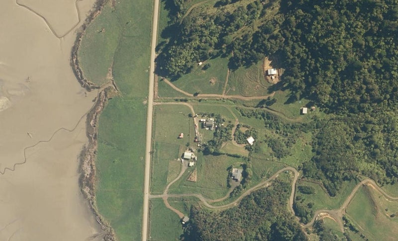 97B Te Mahoe Road, Mōkau - Carousel 1