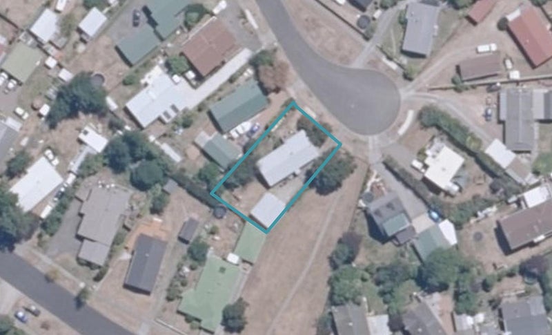 9 Ward Place, Richmond Heights, Taupo - Carousel 1