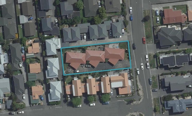 2/35 Picton Avenue, Riccarton, Christchurch - Carousel 1