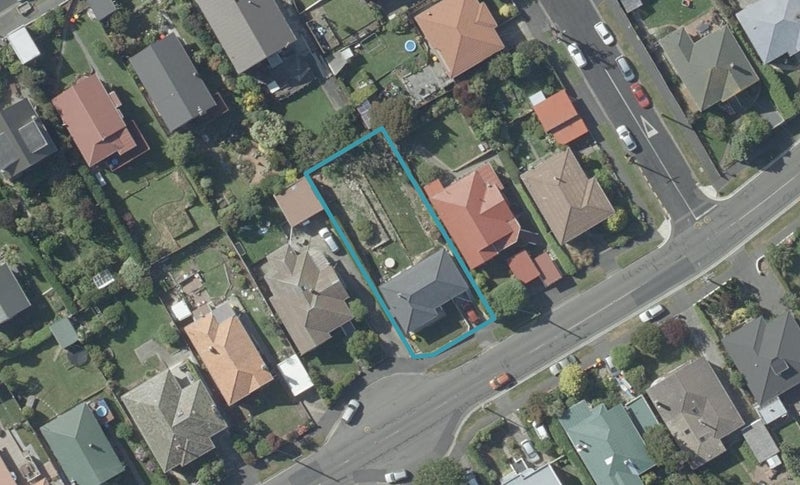 76 Middleton Road, Kew, Dunedin - Carousel 1
