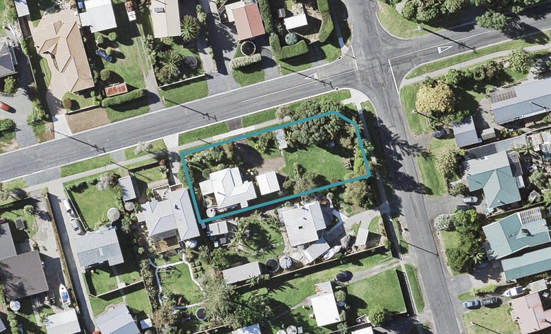 99A Second View Avenue, Beachlands, Auckland - Carousel 1
