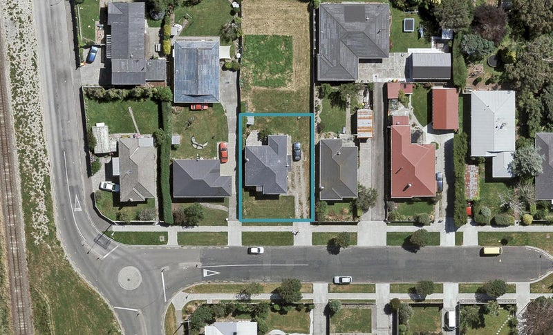 10 Louisa Street, Gladstone, Invercargill - Carousel 1