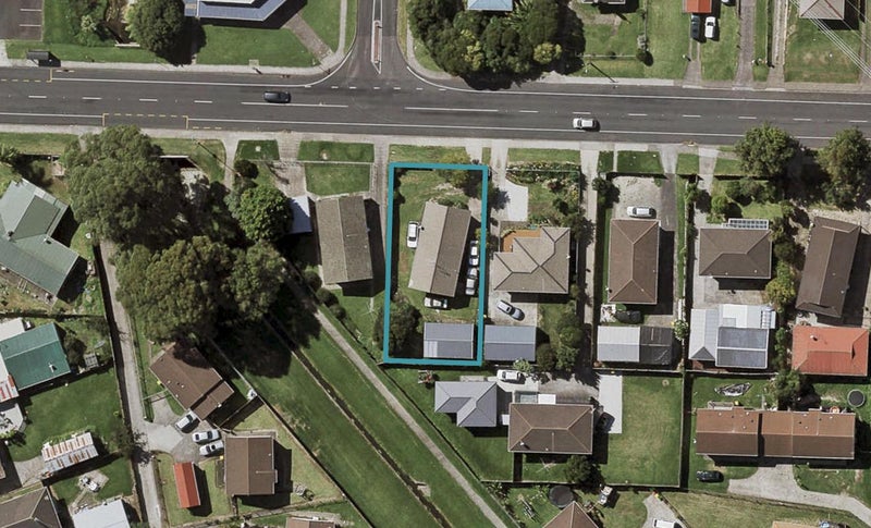53 Flat Bush Road, Clover Park, Auckland - Carousel 1
