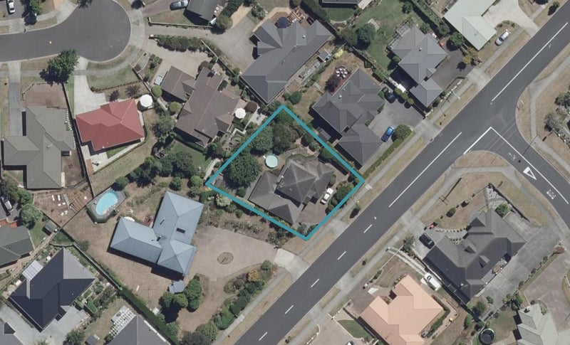 89 Rototuna Road, Rototuna, Hamilton - Carousel 1