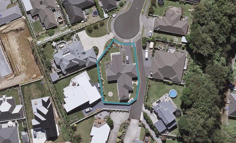 19 Manukaka Heights, Hurdon, New Plymouth - Carousel 1